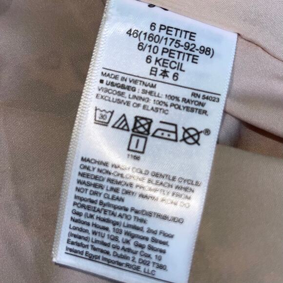 GAP Fit & Flare Dress Hearts Smocked Cottage Lined - Picture 9 of 15